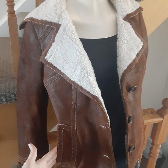 DANIER- Genuine Brown Leather Jacket-2xs But Fits like Regular Womens Size Small - Picture 3 of 8